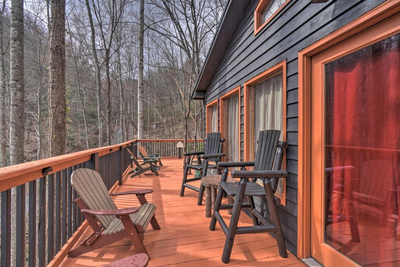 Tree Top Dream Cabin With Hot Tub In Gatlinburg! Villa Luaran gambar