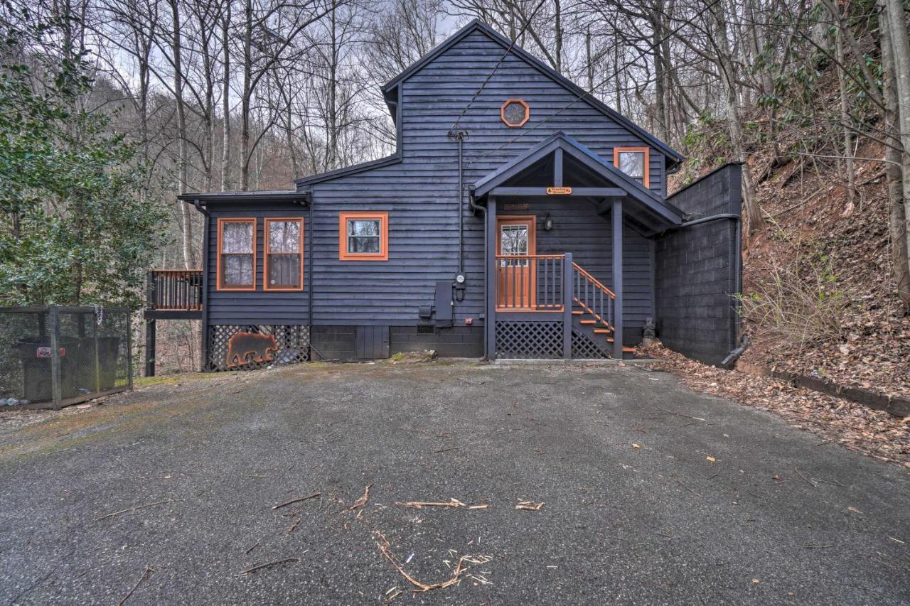 Tree Top Dream Cabin With Hot Tub In Gatlinburg! Villa Luaran gambar